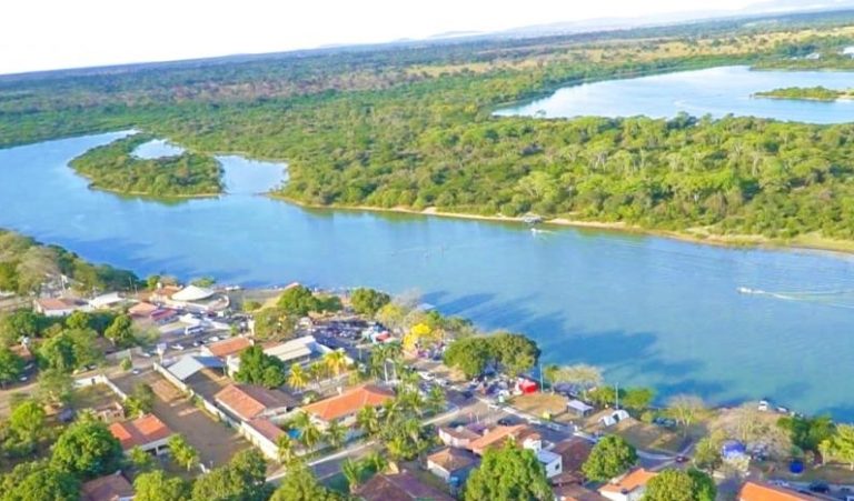 Cidade de Goiás de clima quente abriga um dos maiores e mais bonitos lagos da América Latina
