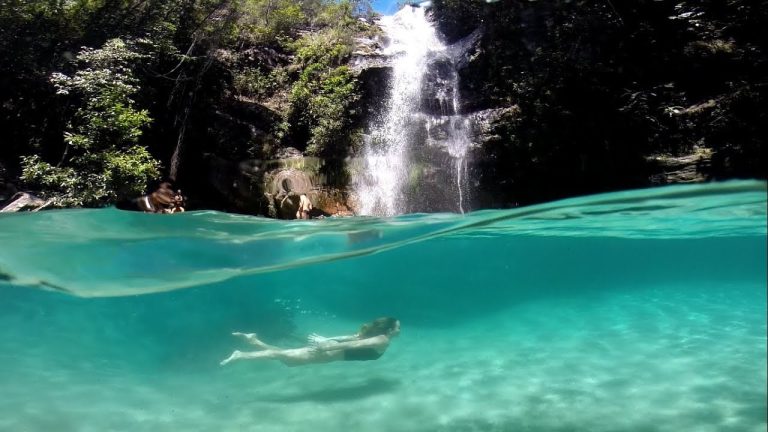 8 Cachoeiras perto de Goiânia para passar o feriado