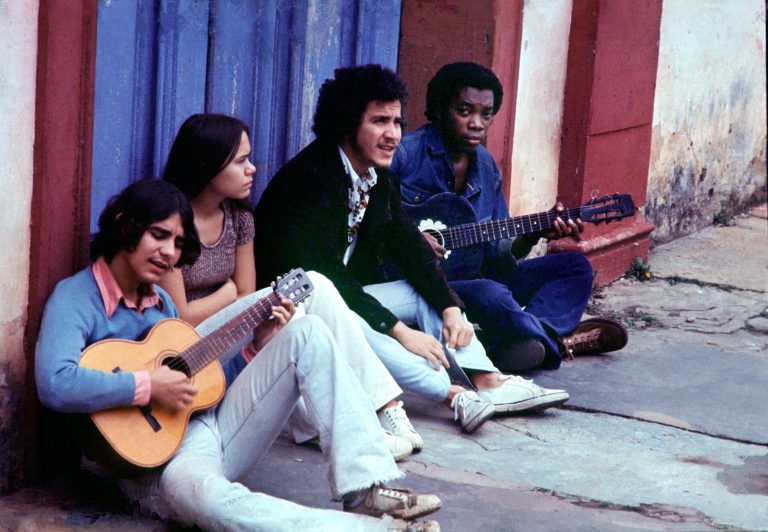 Filme que conta a história do Clube da Esquina estreia em cinema de Goiânia