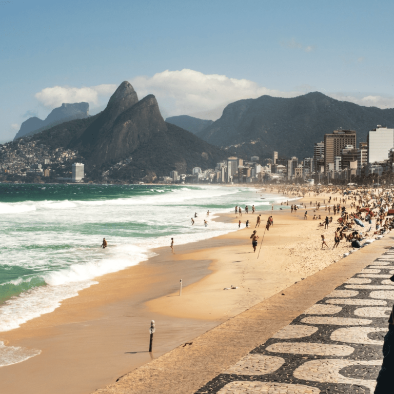 10 melhores praias do Brasil segundo os turistas