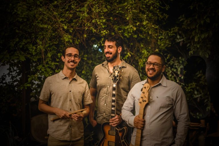 Trio Canindé toca Beatles no Som no Sax em Goiânia, nesta sexta-feira