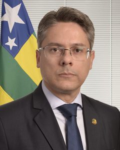 Senador Alessandro Vieira é autor do PL que pretende regular a internet no Brasil