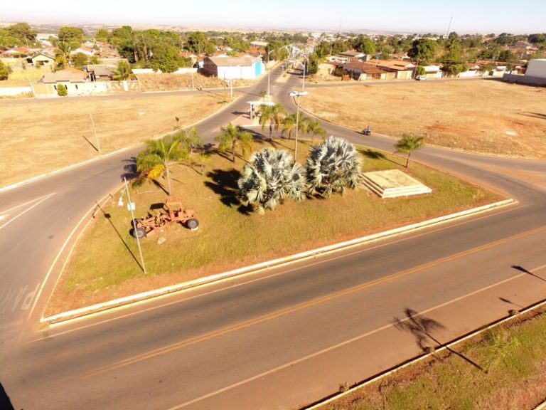 Cidade goiana é uma jóia preciosa moldada com a história secular e a lavoura de soja
