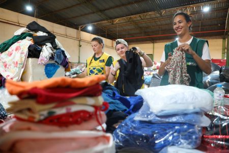 Voluntários de Goiás se unem para separar donativos para o Rio Grande do Sul