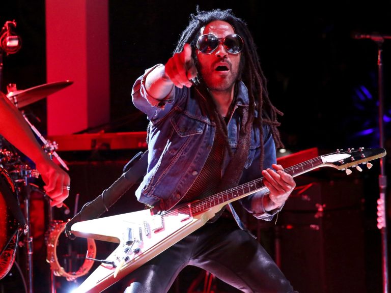 Lenny Kravitz confirma show no Brasil