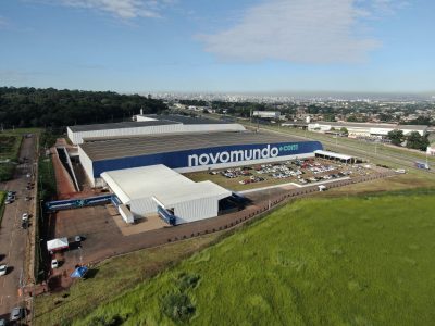 NovoMundo.com  foca nos Namoridos neste Dia dos Namorados