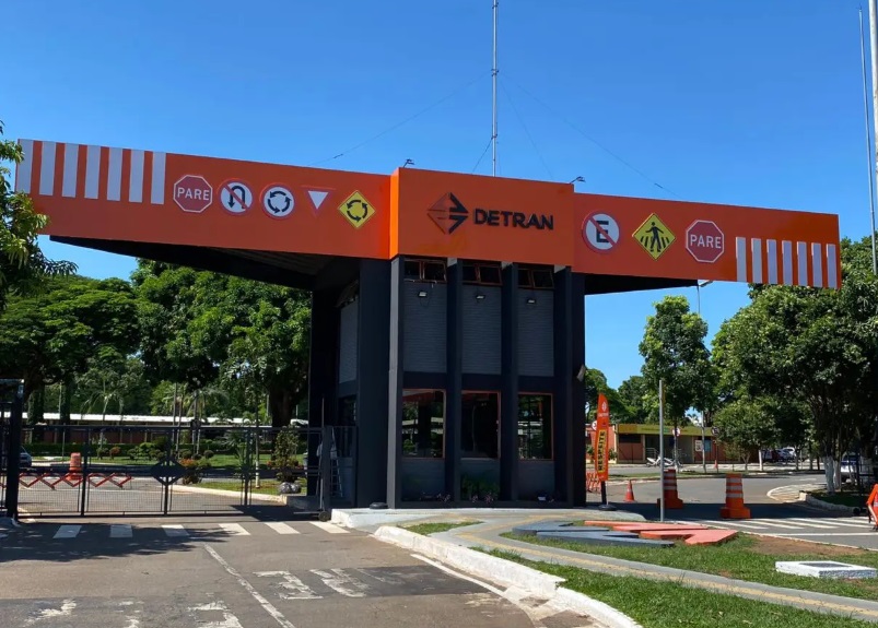 Comprovante de endereço deixa de ser exigido para atendimento no Detran-GO (Foto: Secom)