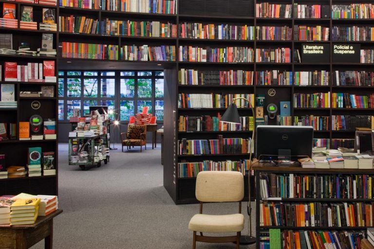 Goiânia recebe feiras de livros com preços a partir de R$10