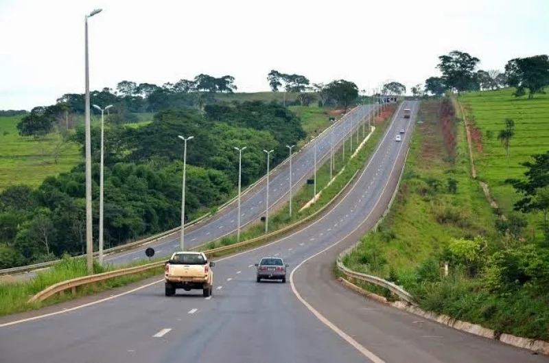 Trecho da rodovia que liga Itaberaí a Itauçú em Goiás. Foto: reprodução