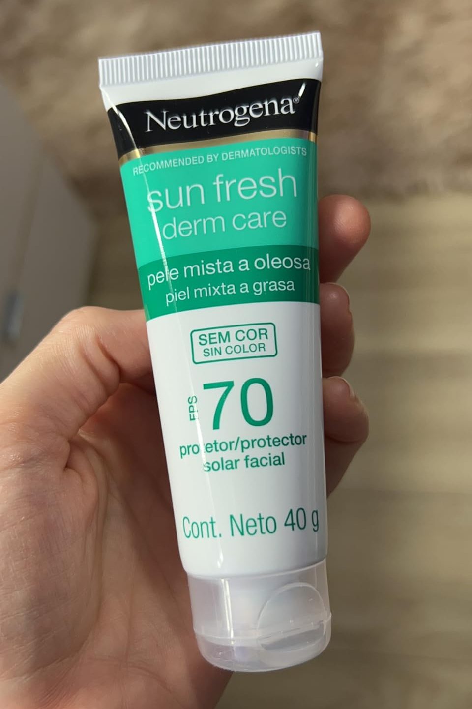 Neutrogena Sun Fresh Protetor Solar Facial FPS 70