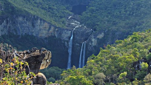 A Chapada dos Veadeiros  é um paraíso com  cachoeiras sensacionais. Foto: Canva Pro