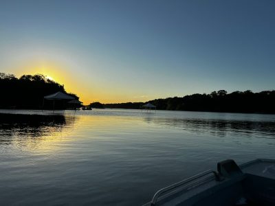 Majestoso o Rio Tocantins encanta no Coração do Cerrado brasileira 