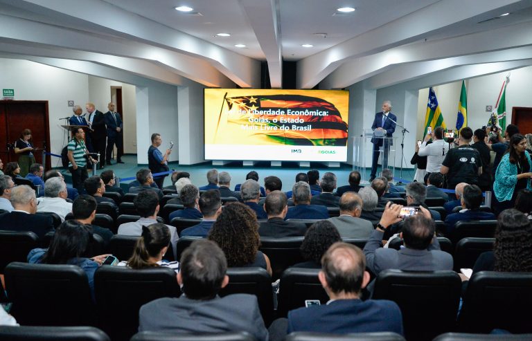 Goiás é o estado mais livre de burocracia do país