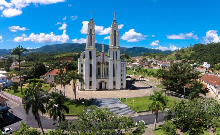 6 lugares incríveis no Brasil onde você vai ouvir outras línguas além do português