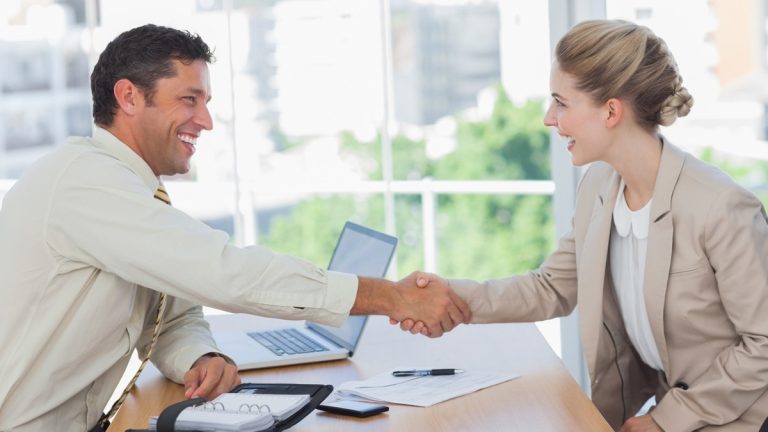 Descubra as 5 qualidades essenciais que vão te ajudar a conseguir o emprego dos seus sonhos