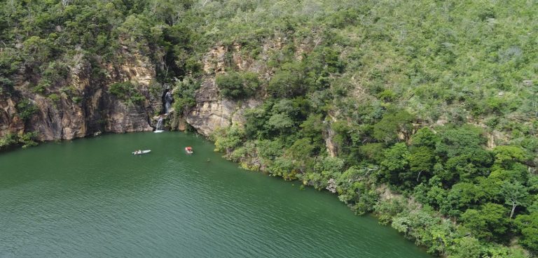 Maior cidade goiana em extensão é um verdadeiro paraíso natural que abriga um verdadeiro “mar de água doce”