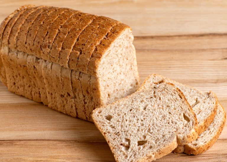 Três marcas de pão de forma têm álcool suficiente para reprovar no bafômetro
