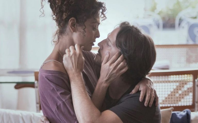 Série brasileira com jeitão de novela (e ótima) chega ao top 3 mundial na Netflix