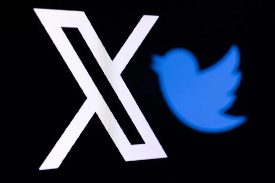 103850098 files this illustration photo shows the new twitter logo rebranded as x l and the old