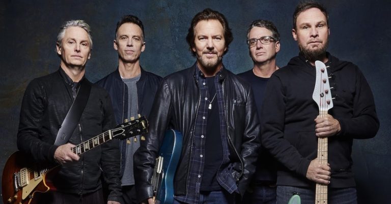Pearl Jam deve fazer show no Brasil em 2025!