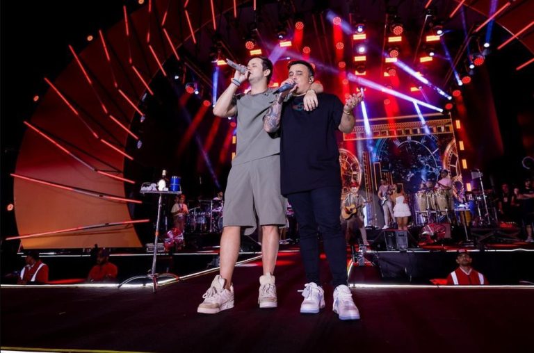 Matheus & Kauan apresentam ‘Praiou’ em Goiânia