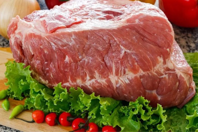 Essa carne (barata) vai transformar seu churrasco em sucesso absoluto!