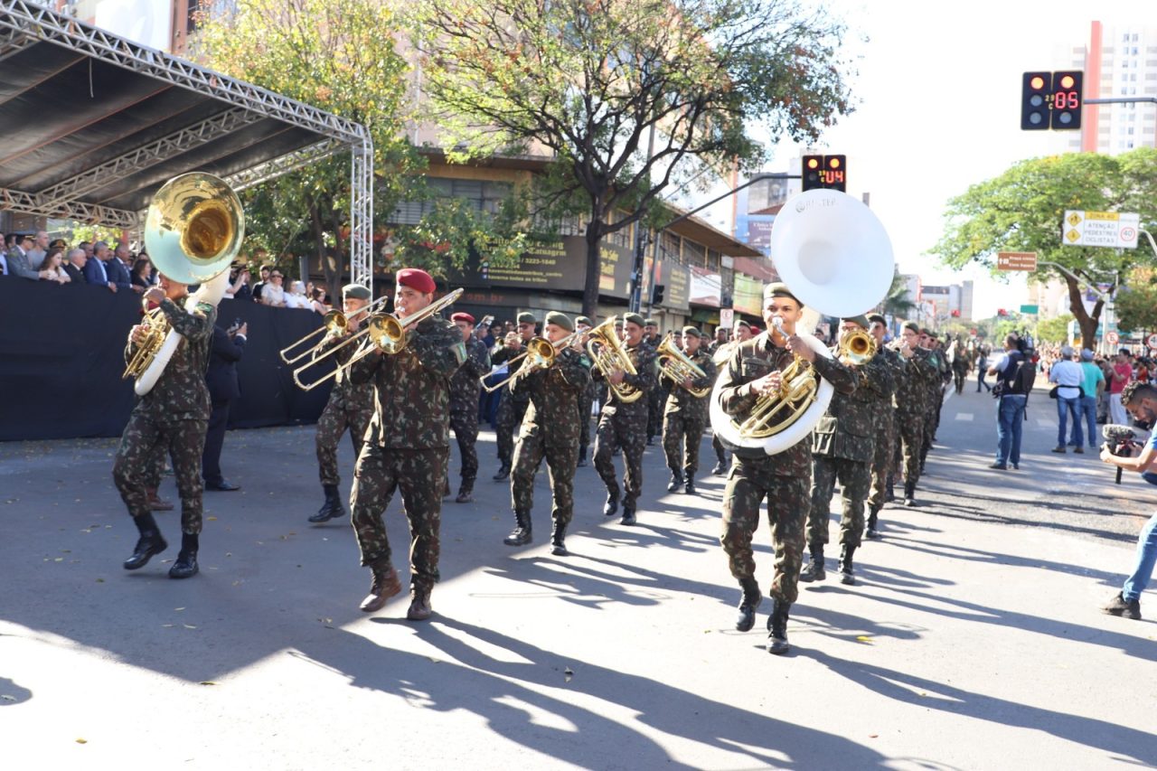 Desfile Cívico Militar