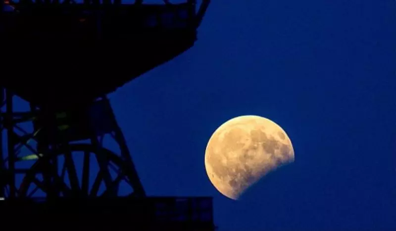 eclipse parcial da lua ocorre na noite do dia 17 de setembro 800x467 1