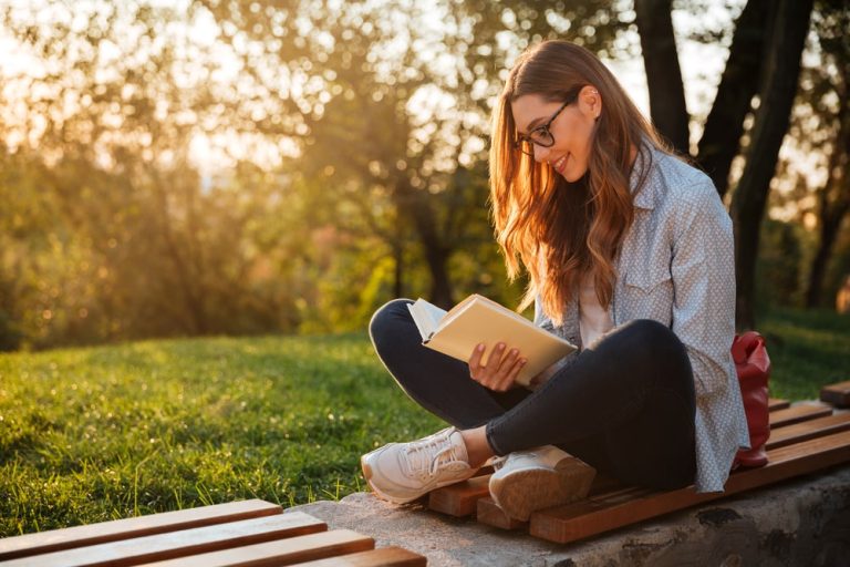 10 livros deslumbrantes que só as pessoas mais geniais já leram