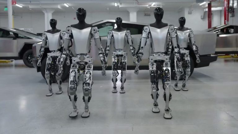 Tesla se envolve em polêmicas com robôs autônomos