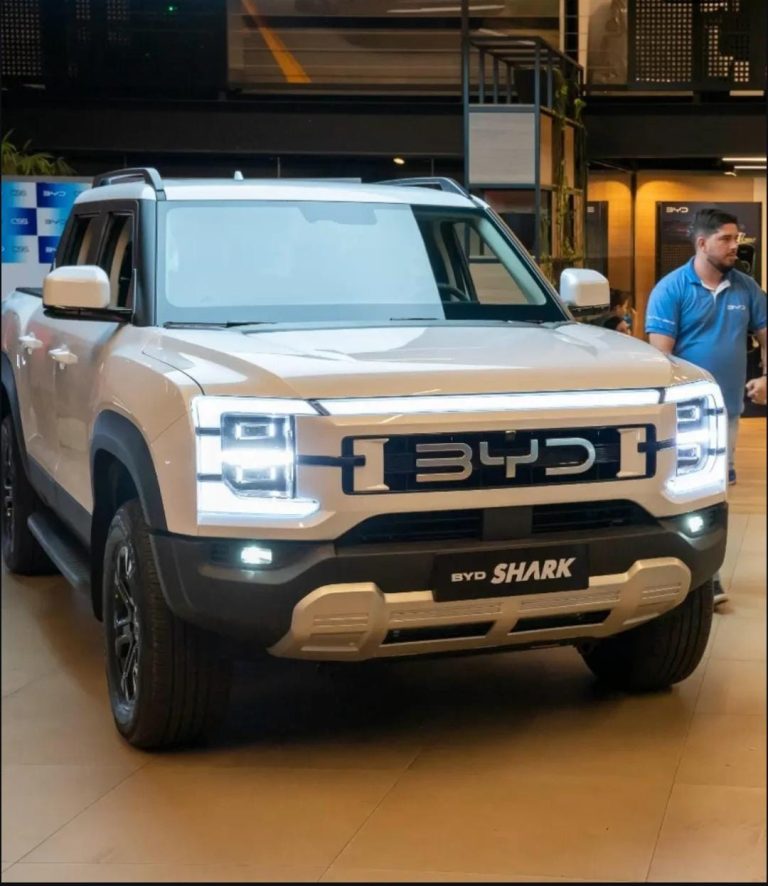 Nova (e aguardada) caminhonete híbrida da BYD chega a Goiânia