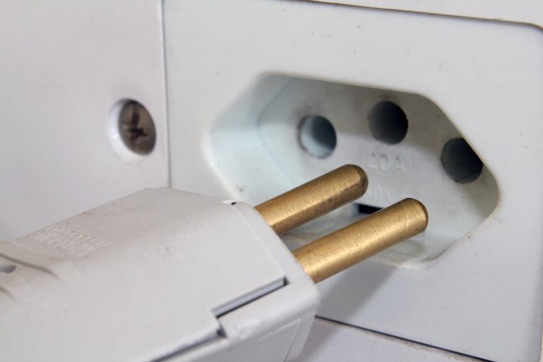 Os 6 aparelhos que gastam mais energia em casa (o 3º vai te surpreender)