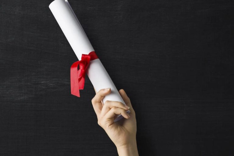 Os 10 diplomas universitários mais valiosos em 2024