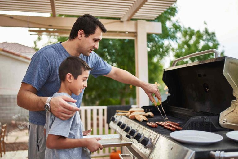 NUNCA faça isso na hora de preparar o seu churrasco (quase todo mundo comete esse erro)