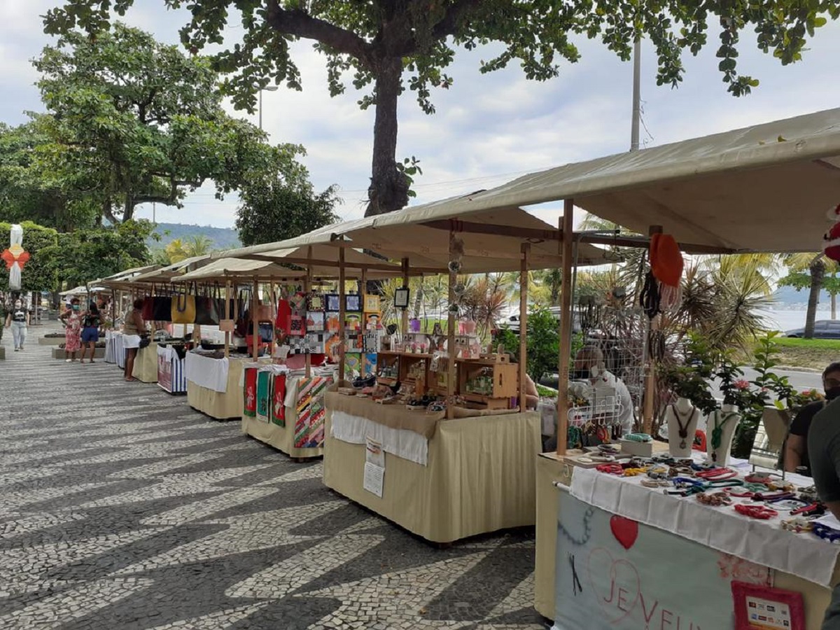 1° Feira Artesanal Centro-Oeste