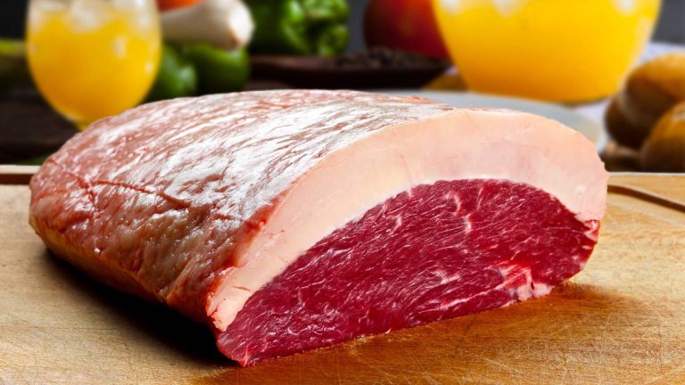 Esse é o melhor tempero para a picanha, segundo especialista (não é o sal grosso, tá?)