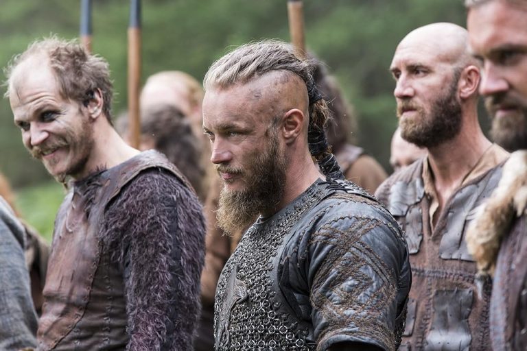 A série épica da Netflix que revela os horrores reais da Idade Média (você vai ficar chocado!)