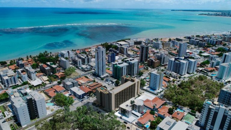 A cidade brasileira que está entre as mais procuradas do mundo em 2024 (você vai se surpreender)