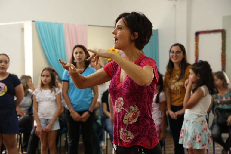 ‘Villa-Lobos para Todos’ chega a Goiânia com oficinas musicais online ministradas por Dani Mattos