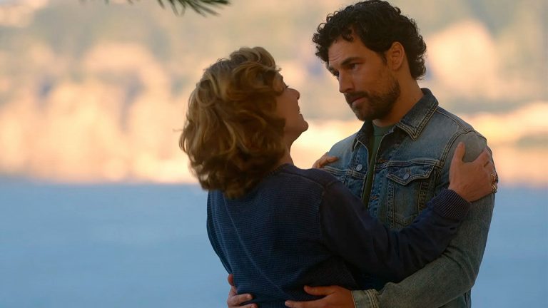 A série italiana na Netflix que vai fazer você maratonar de novo e de novo!