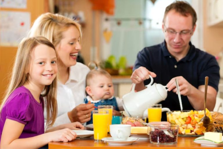 3 frutas mais indicadas para consumir no café da manhã, de acordo com nutricionista