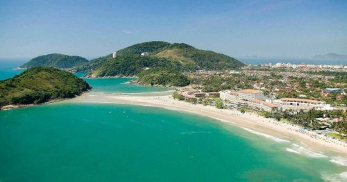 Conhecido como a "Pérola do Atlântico", Guarujá é perfeito para quem busca praias e lazer no feriado prolongado.