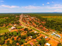 Descubra Campos Verdes, a cidade goiana marcada pelo brilho das esmeraldas, sua história fascinante e a força de sua gente resiliente.