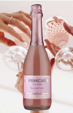 Espumante Garibaldi Primícias Moscatel Rosé