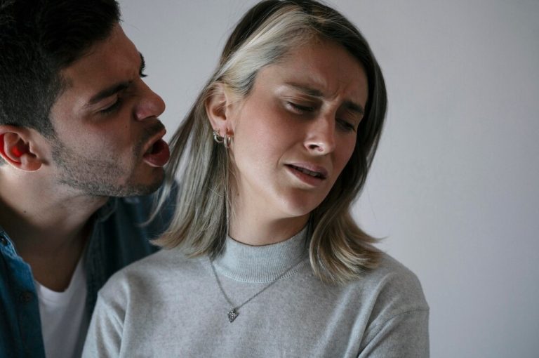 10 formas de identificar uma pessoa narcisista, segundo a psicologia