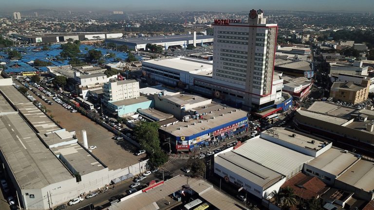 Onde comprar roupa barata em Goiânia