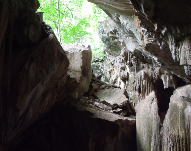 Cidade em Goiás é verdadeiro complexo de cavernas e você precisa conhecer!
