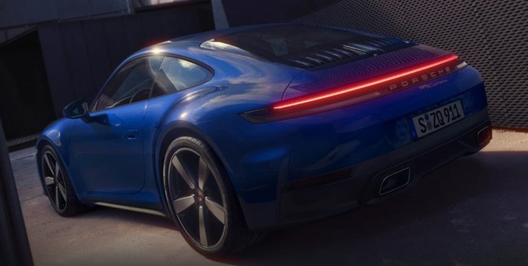 Novo carro da Porsche chega ao Brasil; veja fotos