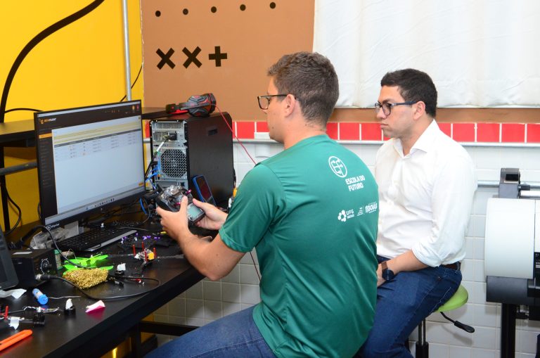 Escolas do Futuro de Goiás abrem 142 vagas para curso gratuito