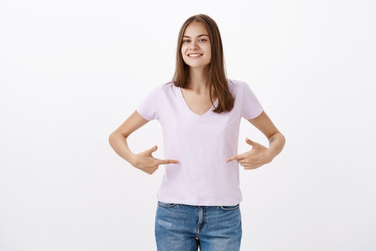 Inchaço abdominal: esse chá pode ser a solução definitiva, segundo nutricionista